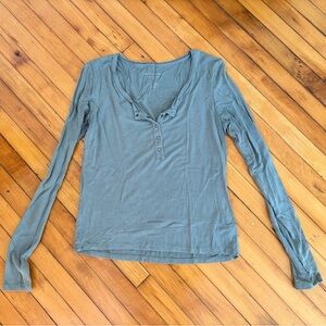 American Eagle Soft & Sexy Green Top